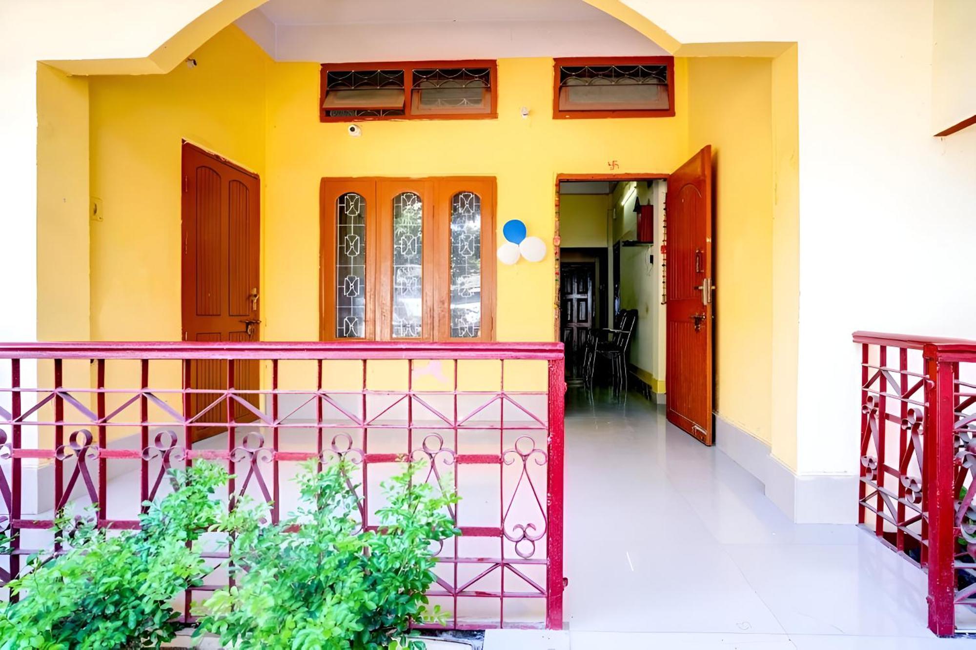 Capital Heritage Homestay Гувахати Екстериор снимка